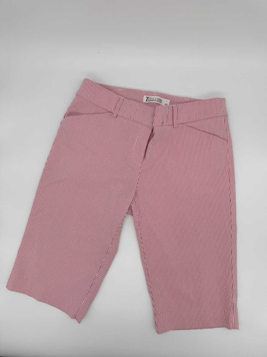 New York & Company Red White Seersucker Bermuda Shorts Size 4 (pre-owned)