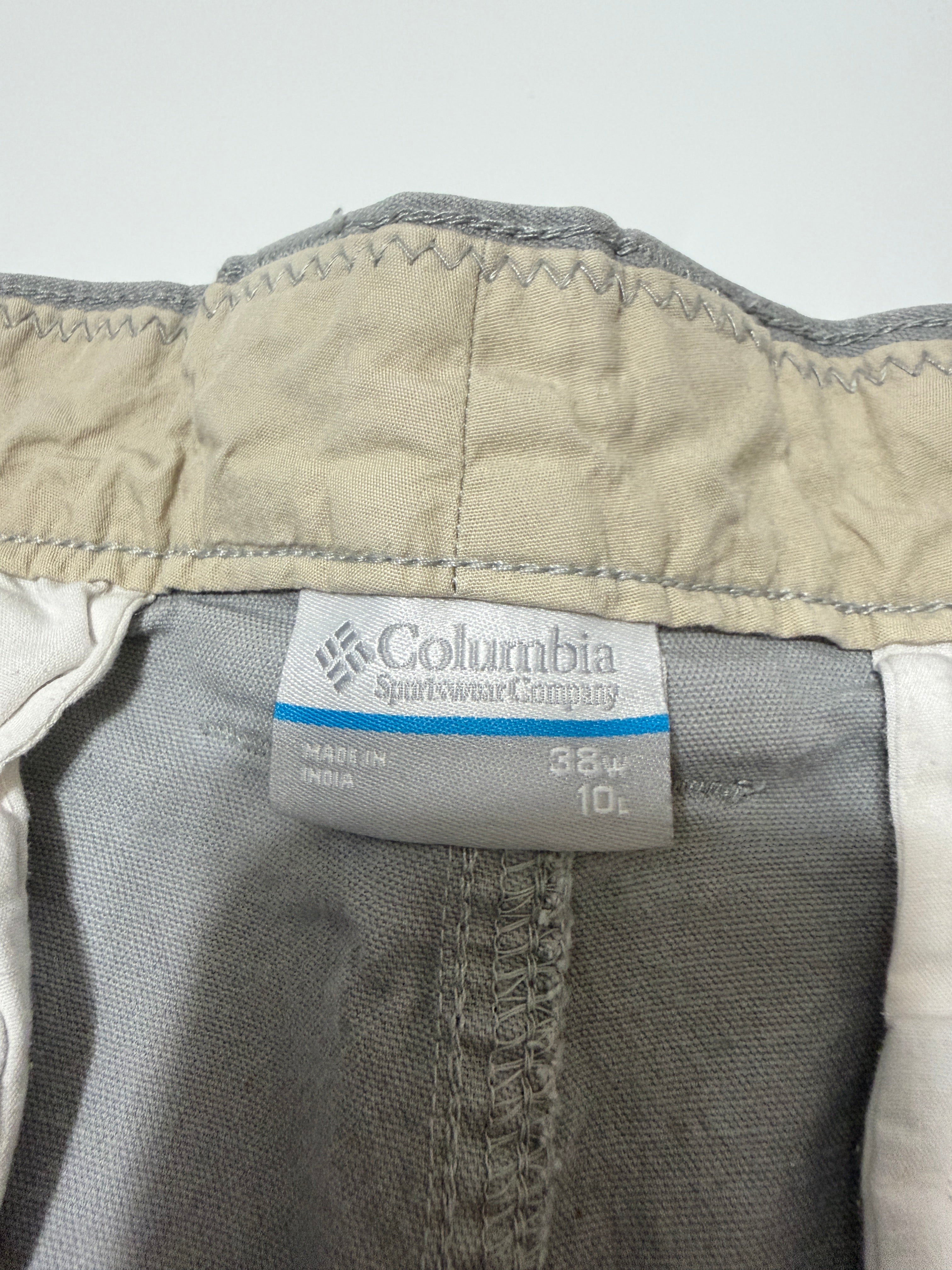 Columbia Men’s Gray Utility Hiking Shorts 38W Regular Fit Cotton Stretch (pre-owned)